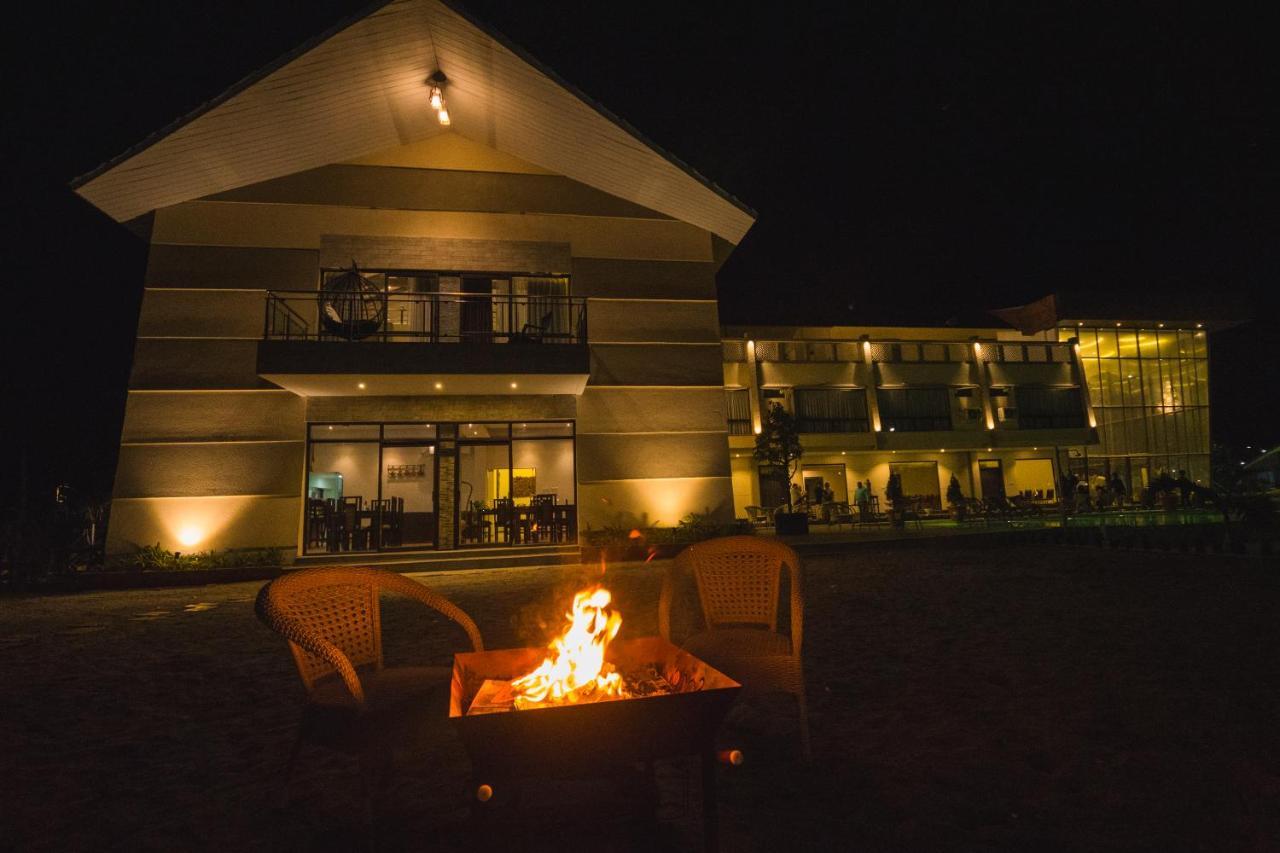 La Vita Nuova Resort Shaugaon ภายนอก รูปภาพ