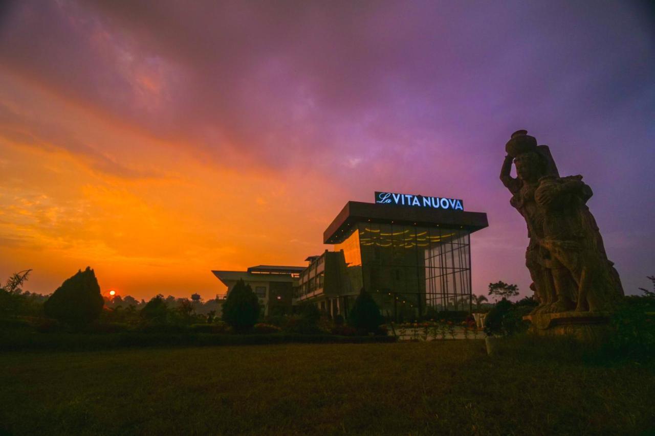 La Vita Nuova Resort Shaugaon ภายนอก รูปภาพ